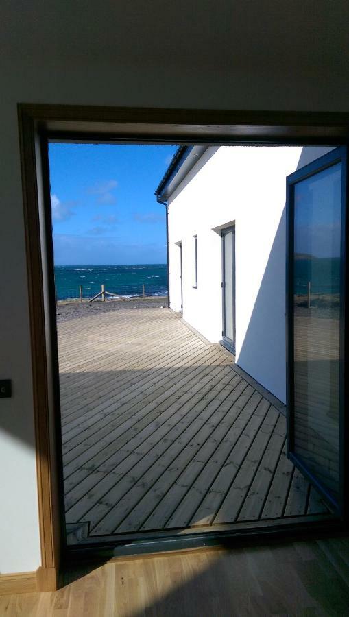 Bed and Breakfast An Taigh Mor Eriskay Экстерьер фото