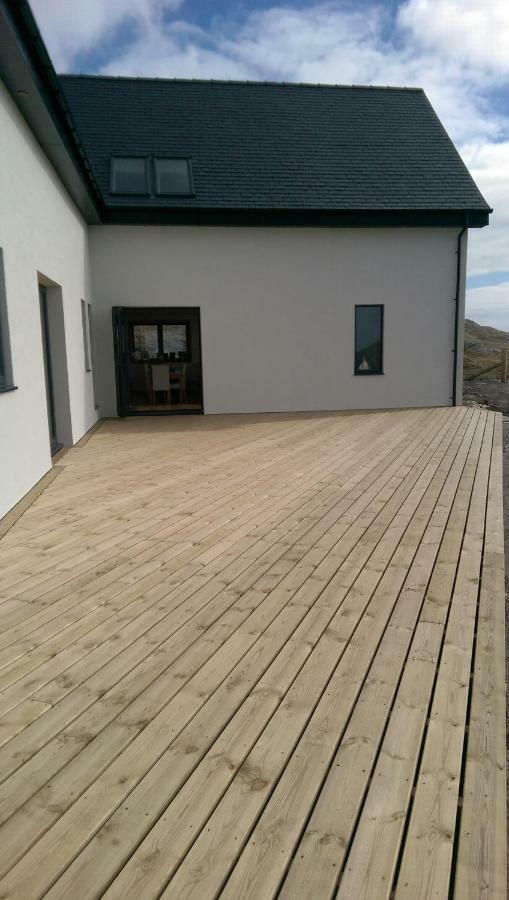 Bed and Breakfast An Taigh Mor Eriskay Экстерьер фото