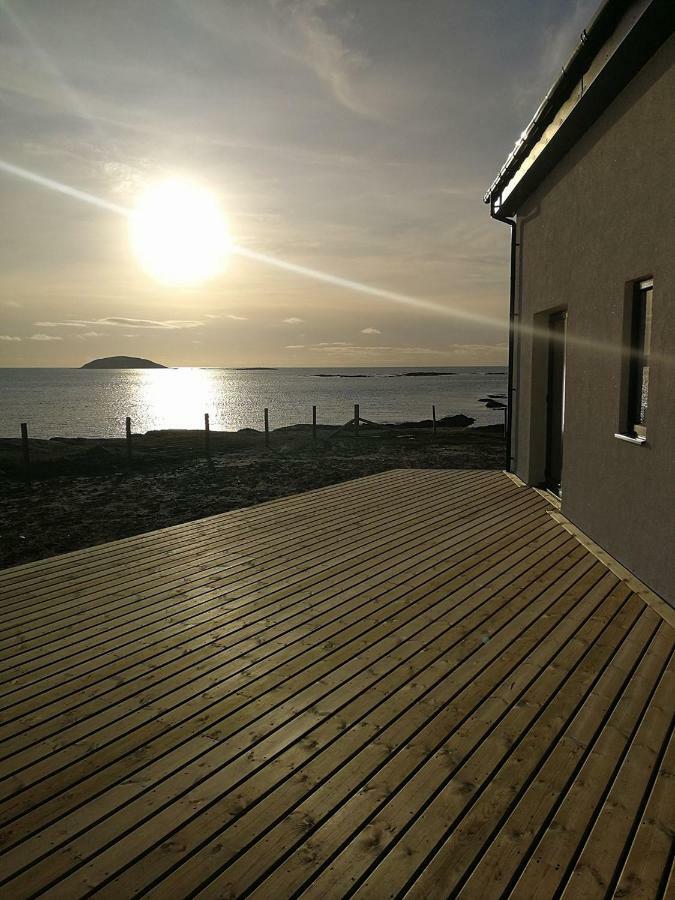 Bed and Breakfast An Taigh Mor Eriskay Экстерьер фото